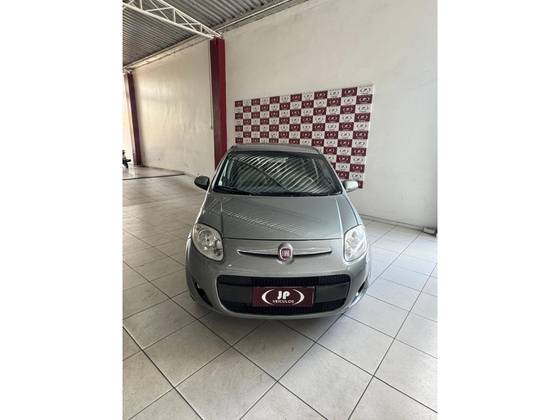 FIAT PALIO 1.6 MPI ESSENCE 16V FLEX 4P MANUAL FIAT PALIO 1.6 MPI ESSENCE 16V FLEX 4P MANUAL